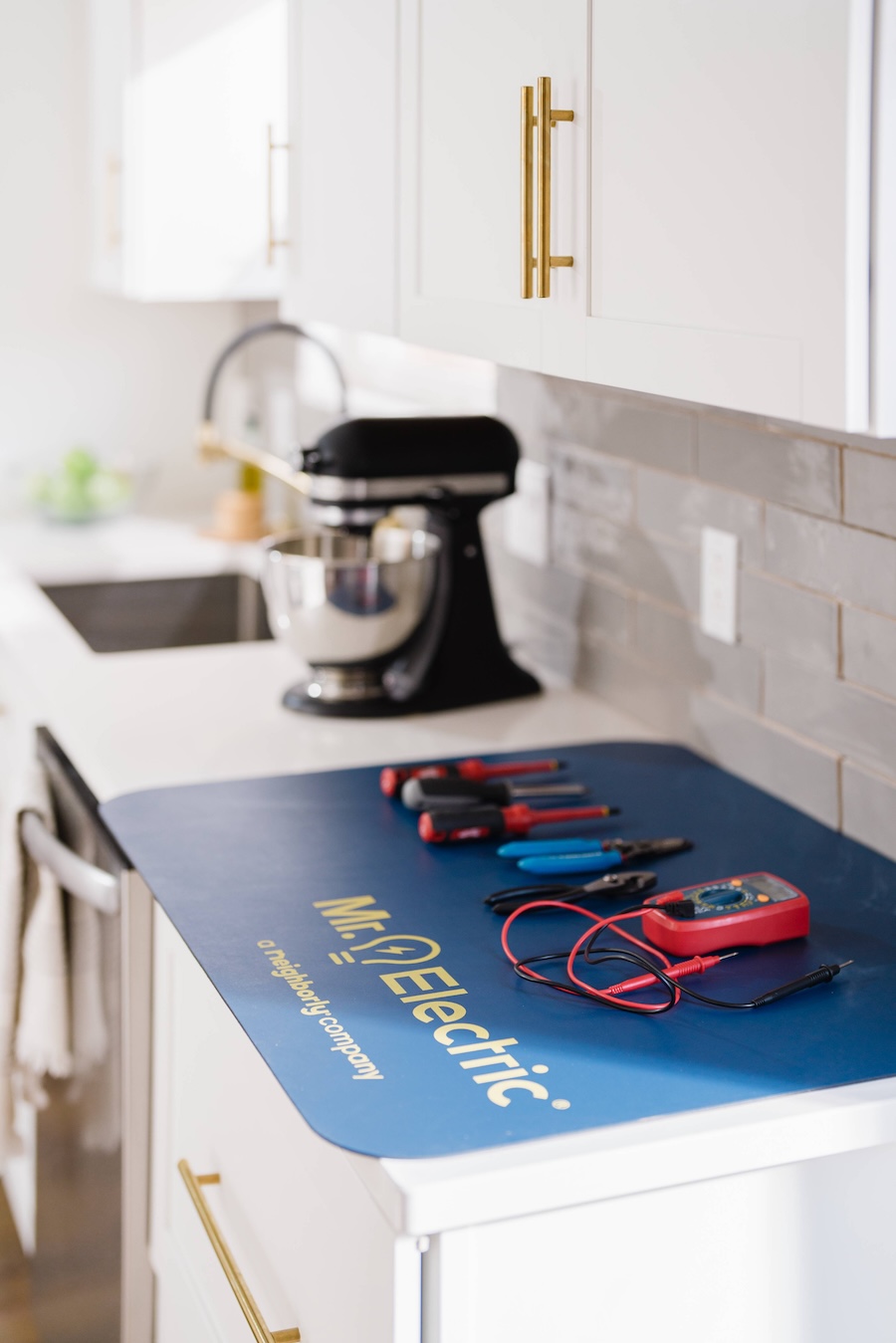 Switch Repair in Bow Mar, CO