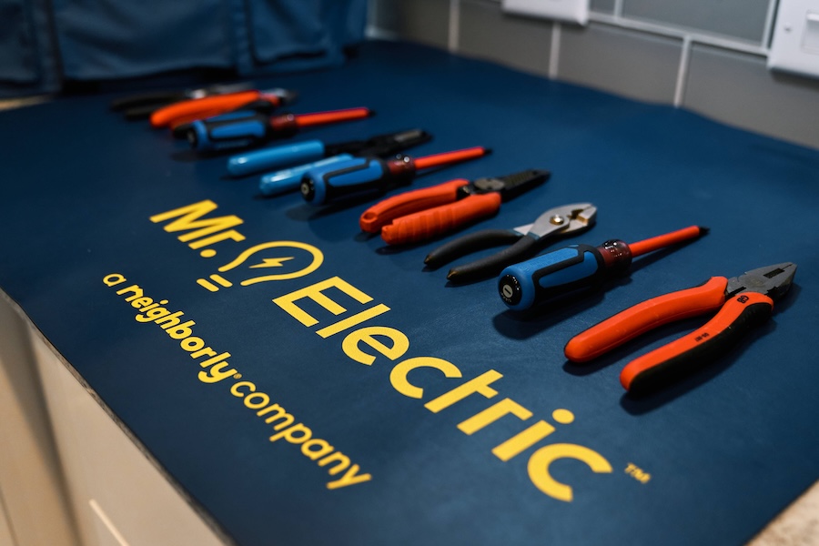 Switch Repair in Castle Rock, CO