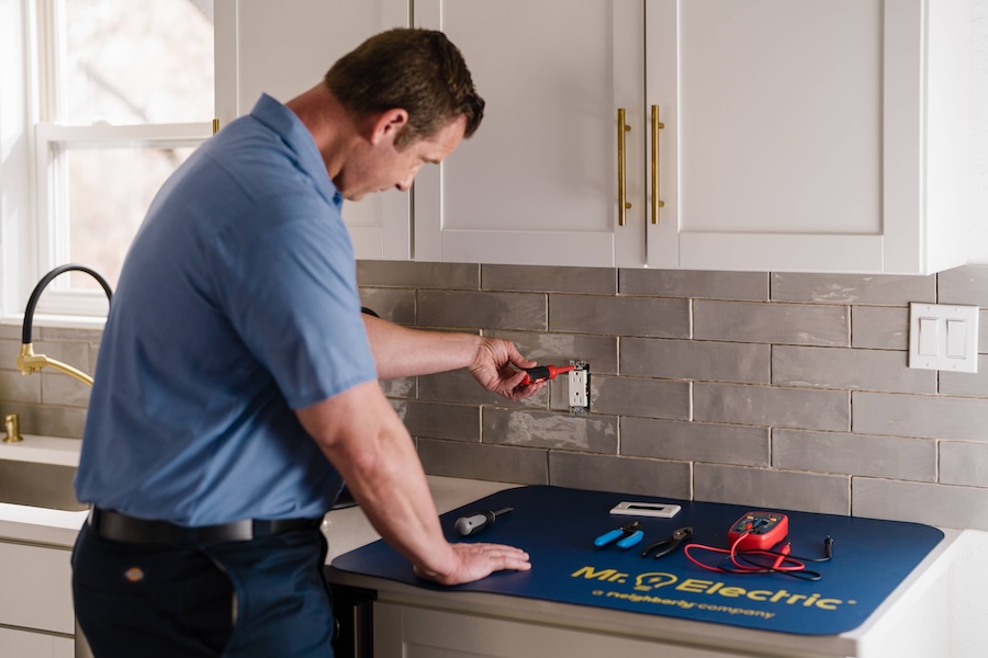 Switch Repair in Englewood, CO